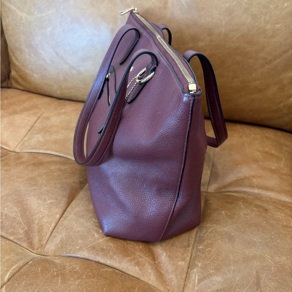 Coach Burgundy Tote Bag - Picture 2 of 4